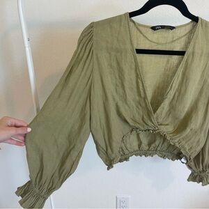 Zara 100% linen olive green crop long sleeve